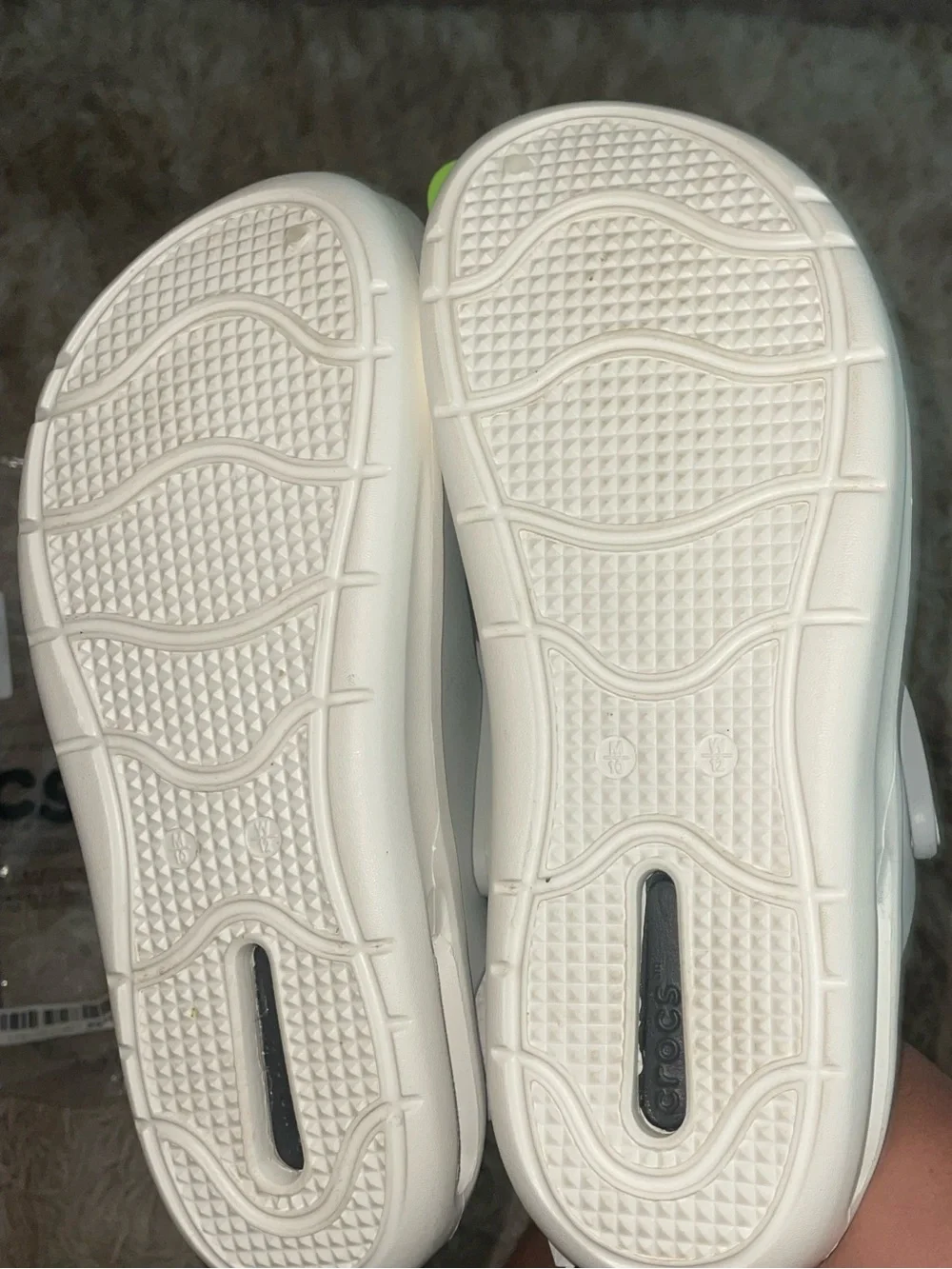 NWT CROCS Women 12(Men 10)LiteRide Clog in Light Gray - Picture 5 of 5